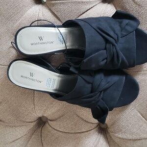 Worthington shoes Size 8 Black Brand new